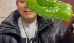 德阳网红吃瓜事件视频曝光,视频曝光引发网友热议